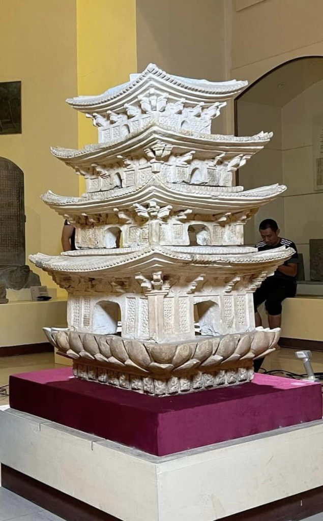 Phục Dựng Tháp Lưu Ly Thời Lý – Trần Bằng Mô Hình 3D - Đại Việt Cổ Phong